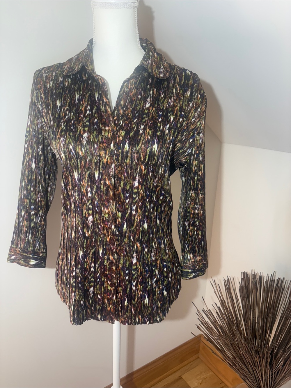 Essentials Multi-Color Collared Top Sz L